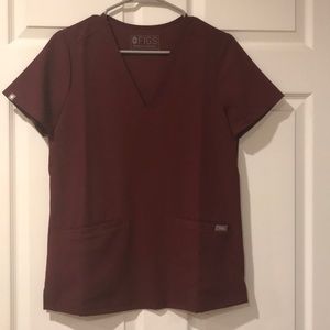 FIGS Catarina 3 pocket scrub top